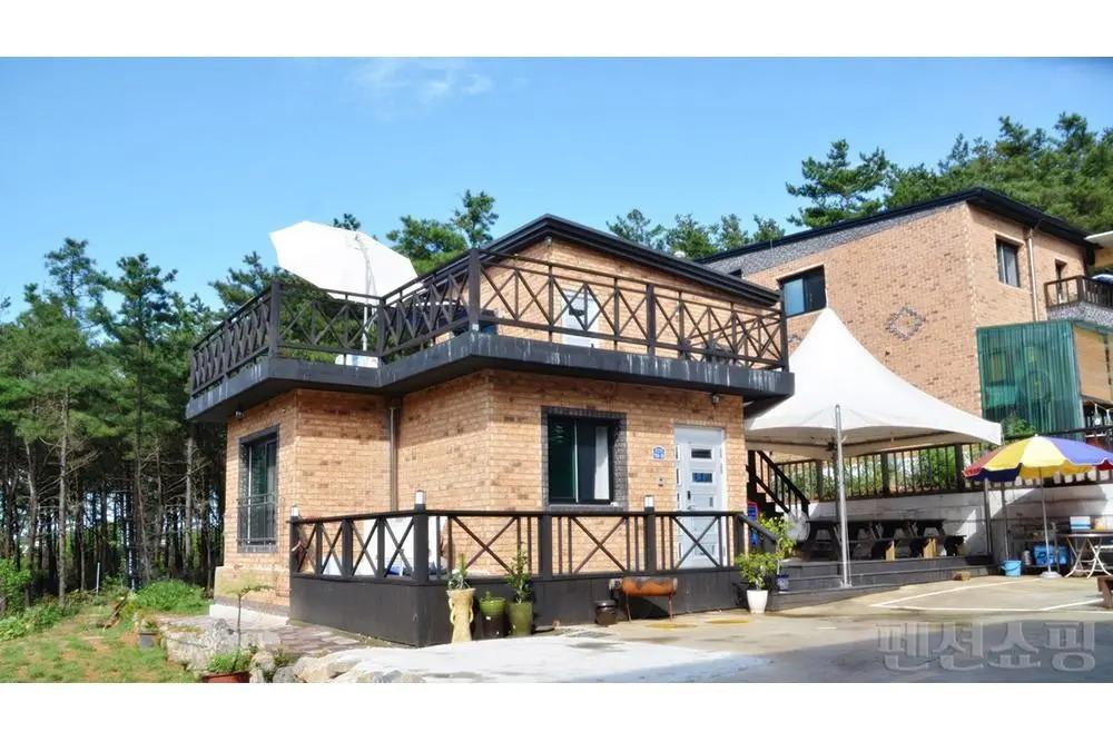 Posidon Pension B - главное фото