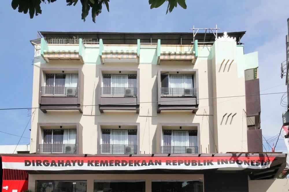 Airy Tugu Adipura Jendral Suprapto 19 Bandar Lampung - главное фото