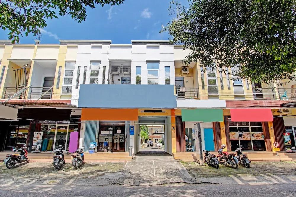 SPOT ON 91398 Homestay Tentrem 1 - главное фото