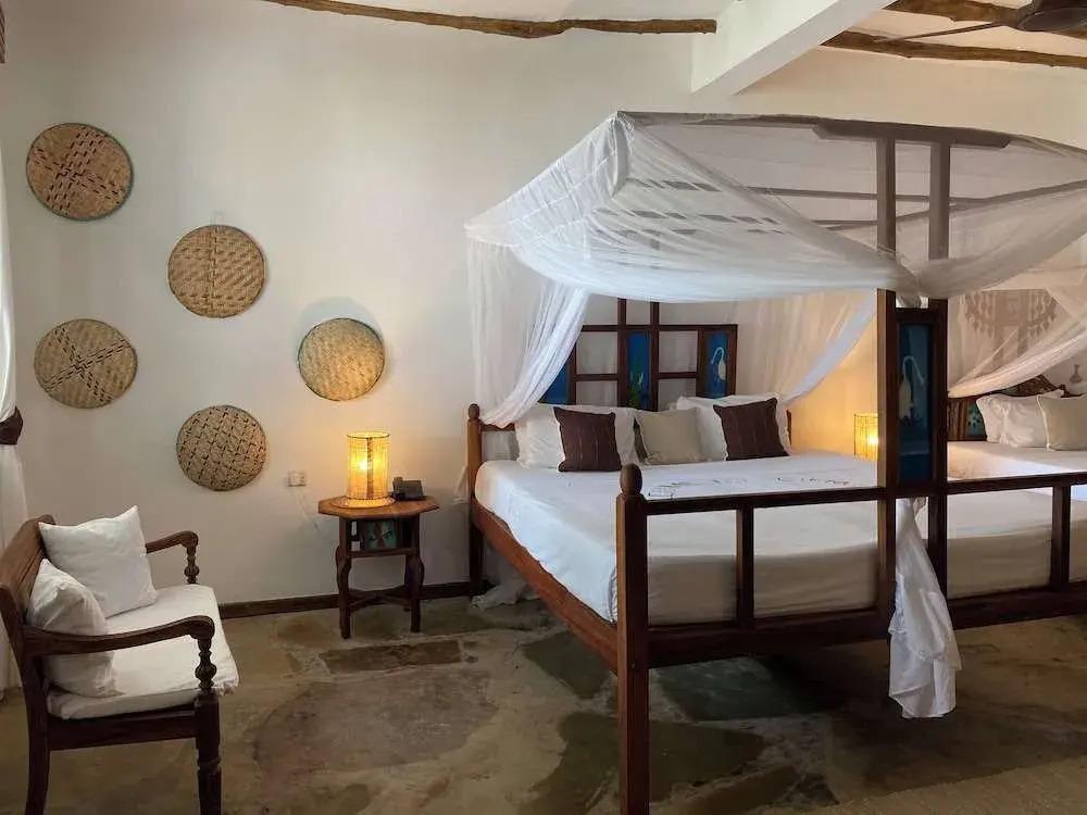 Diamonds Malindi - главное фото