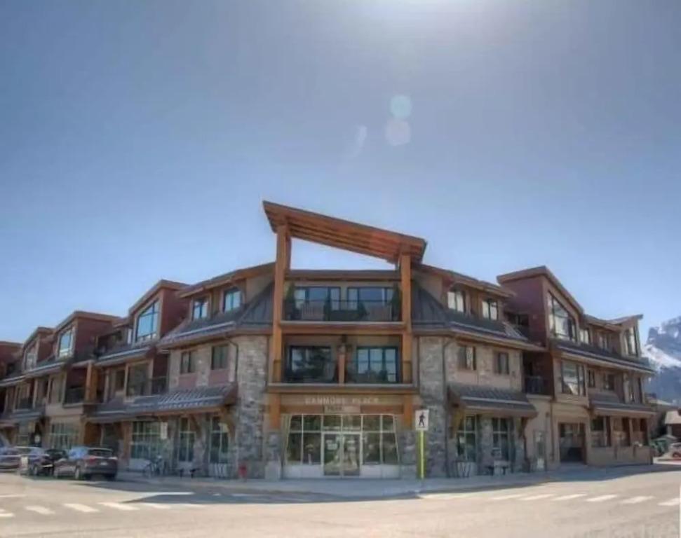 BookCanmore - главное фото