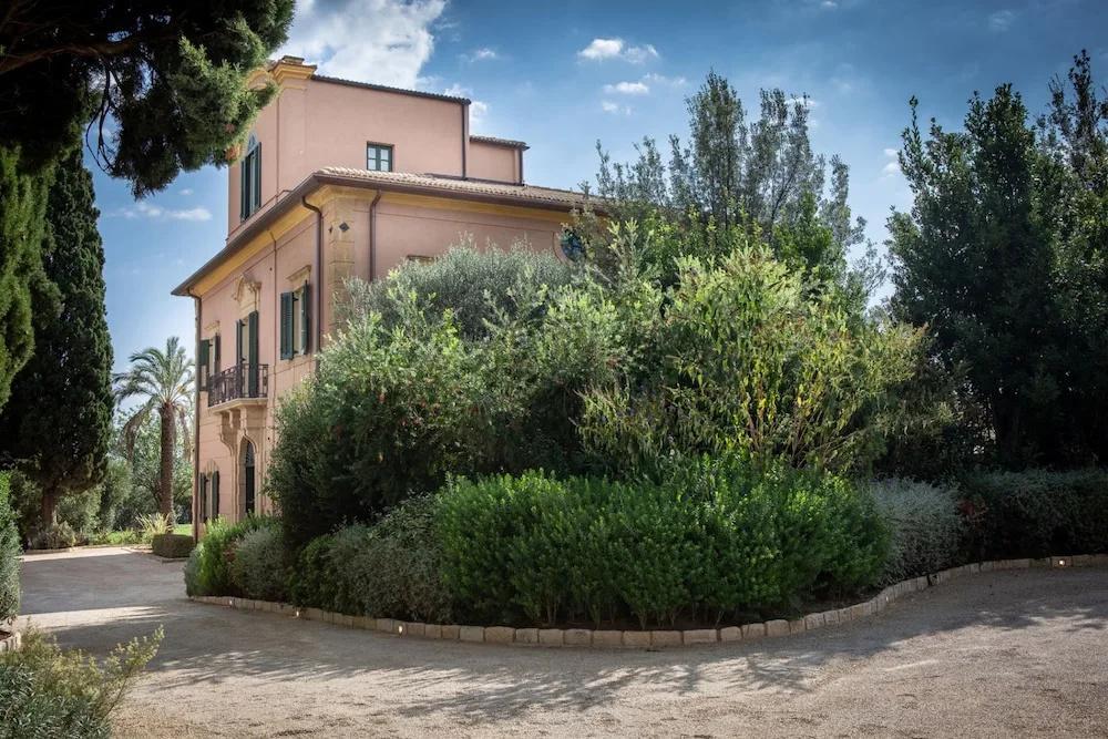 Villa Lanzirotti Luxury Property - главное фото