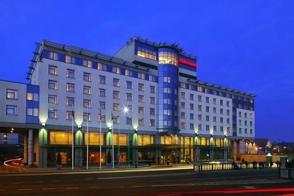 Sheraton Poznan Hotel - главное фото