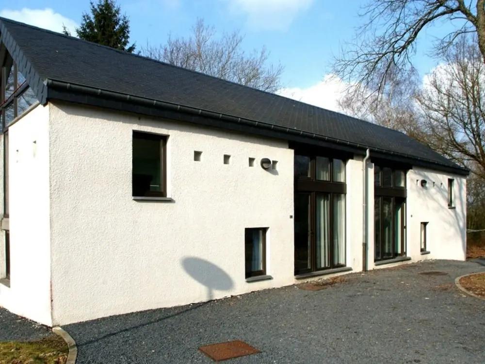 Cozy Home With a Terrace Located in the Ourthedal - главное фото