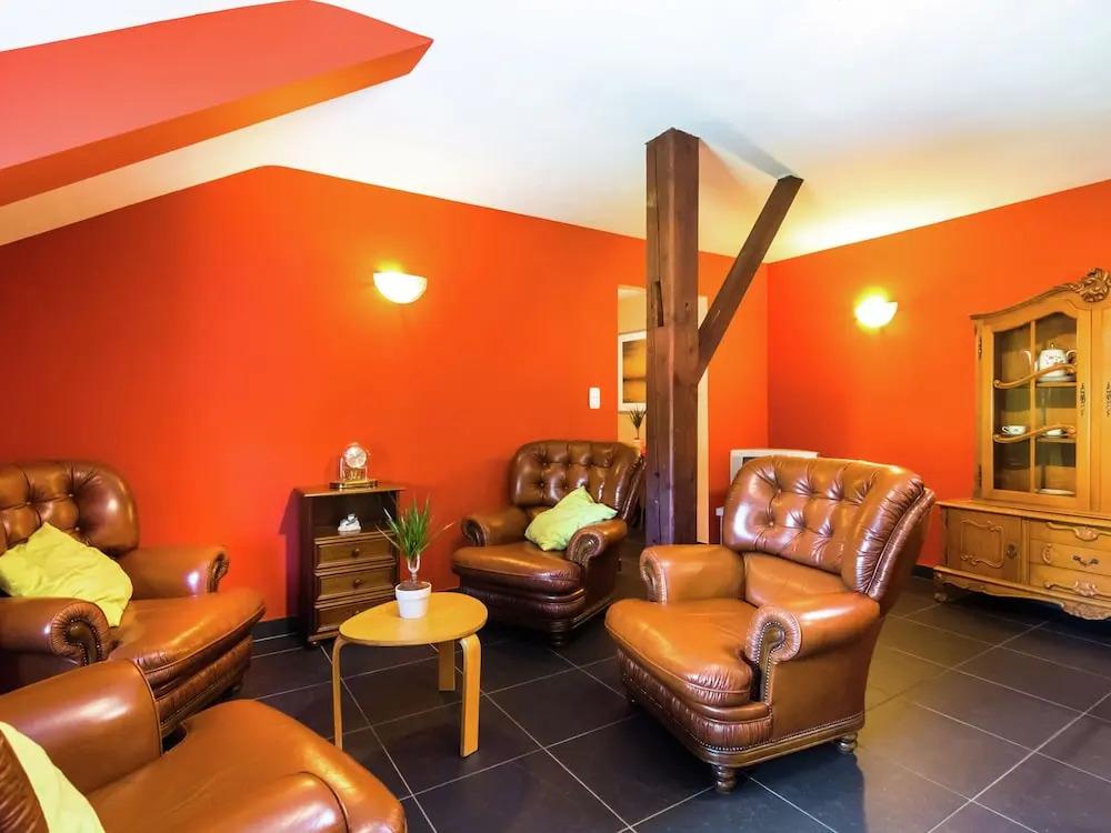 Holiday Home in Leglise Near Forest - главное фото