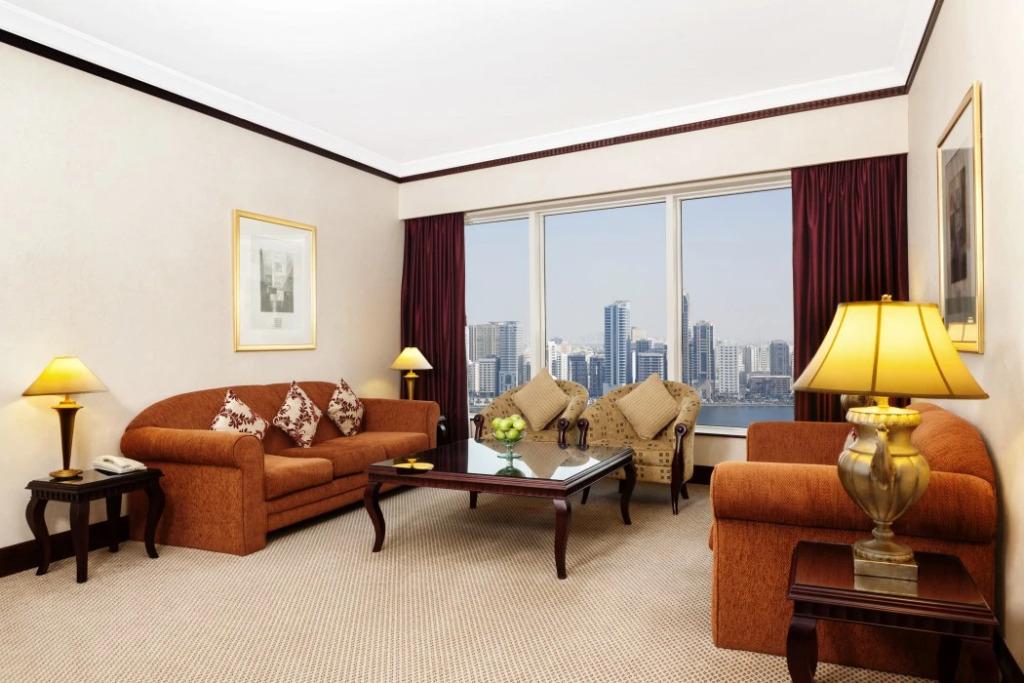 Corniche Hotel Sharjah - главное фото