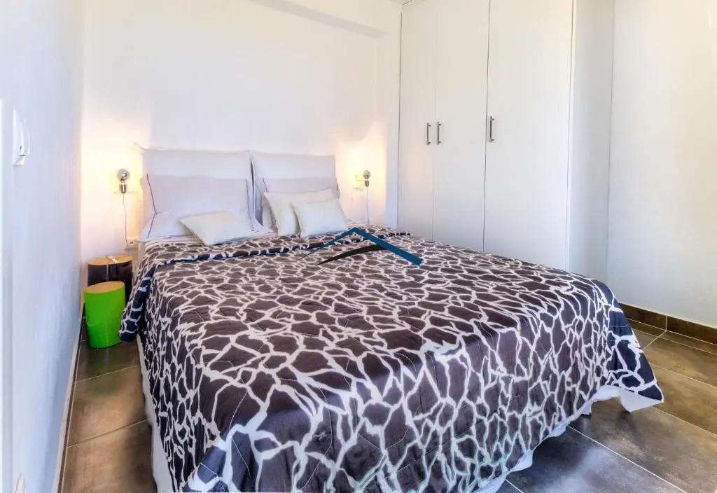 Villa Ailiea with a swimming pool and fantastic sea view near Ioulis - главное фото