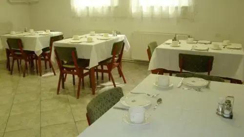 Carrier Hotel - главное фото