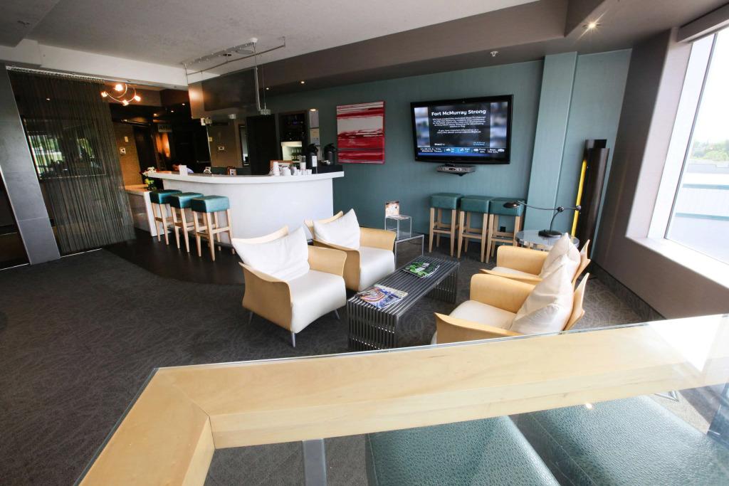 Baymont by Wyndham Fort McMurray - главное фото