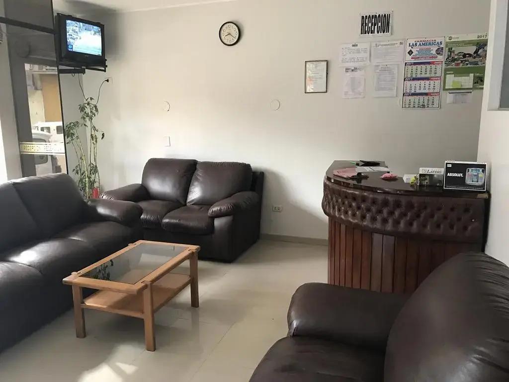 Hostal Karlo's - главное фото