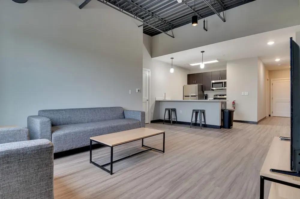 Walkable Bloomington Apartment Near IU Campus! - главное фото