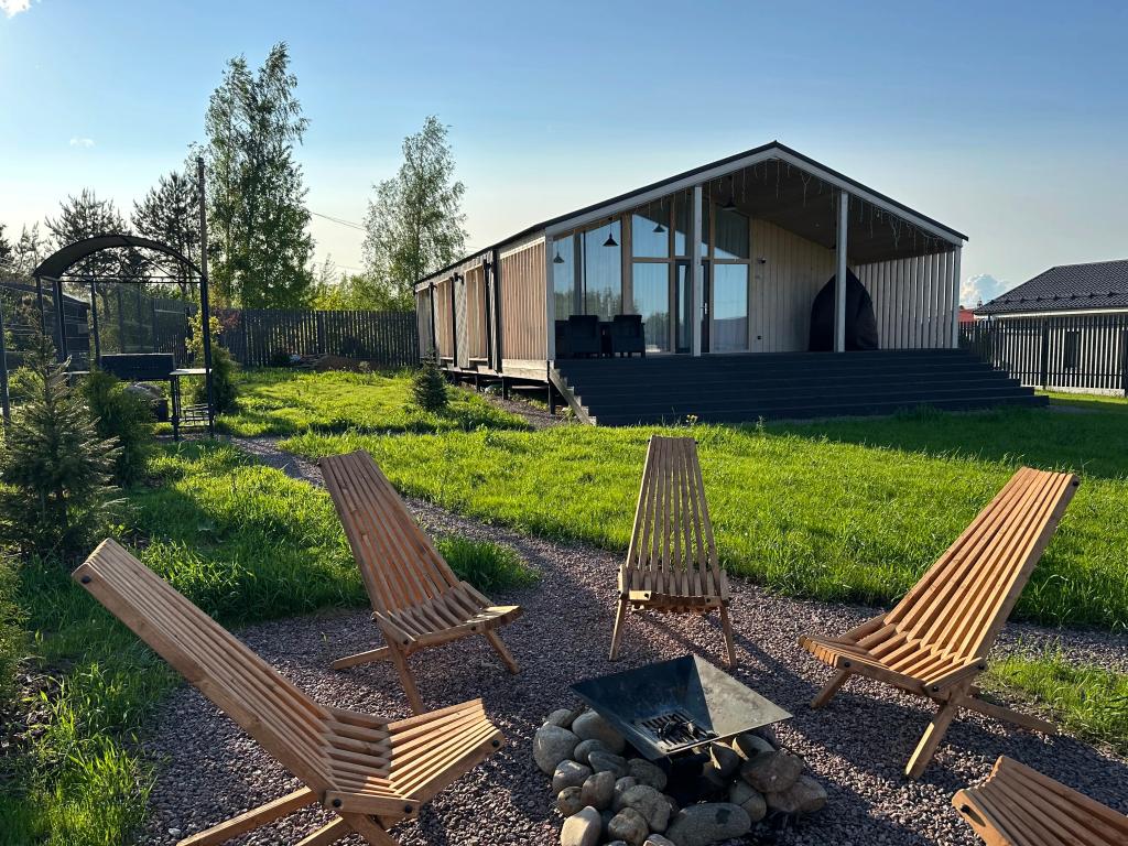 Гостевой дом Forested home на горке - главное фото