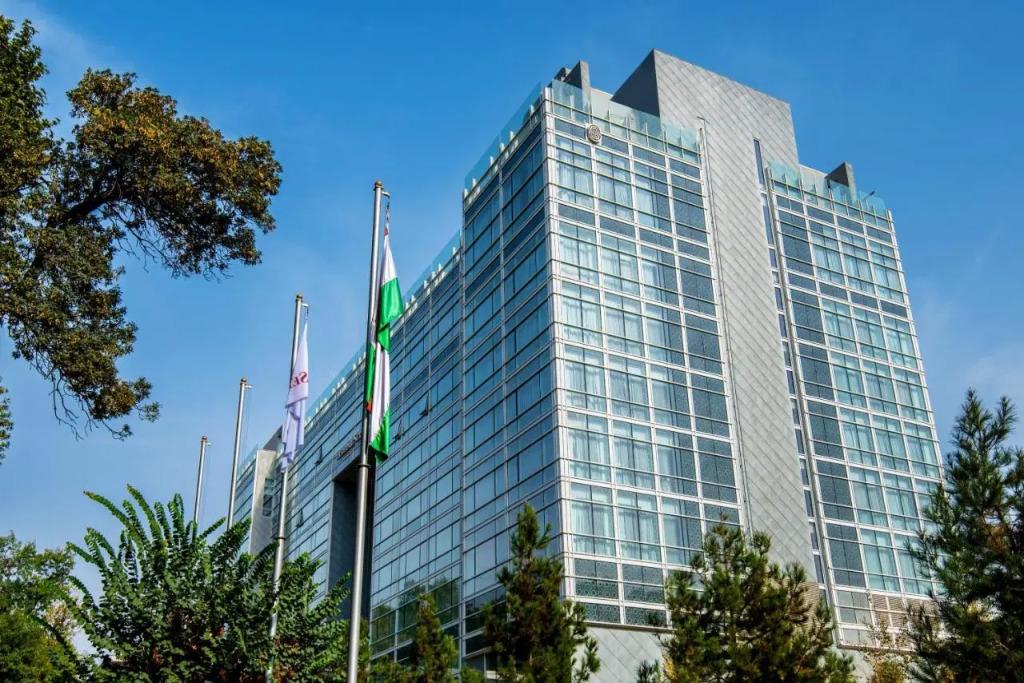 Dushanbe Serena Hotel - главное фото