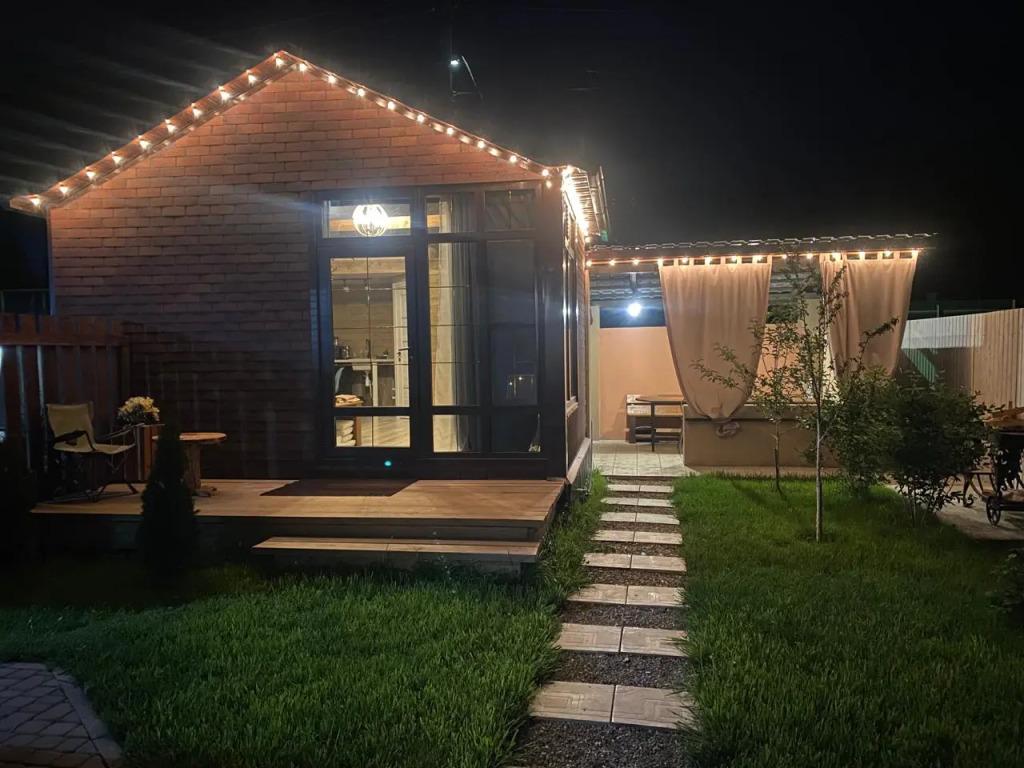 Гостевой Дом Эдем Хаус - главное фото