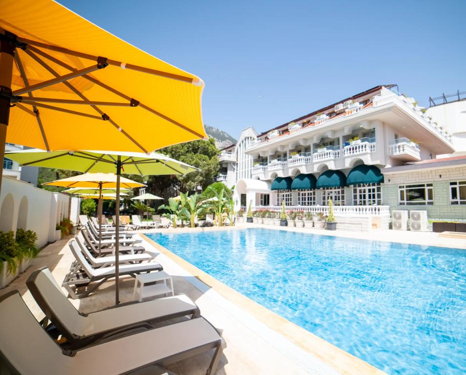 Rose Garden Premium Hotel - главное фото