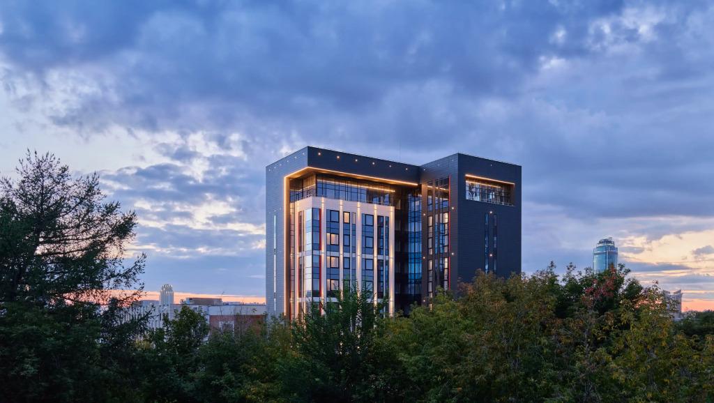 SLIDE  Bleisure & MICE Hotel - главное фото