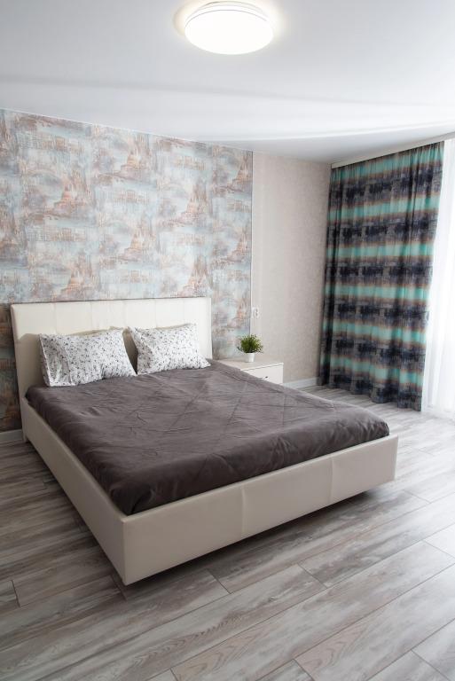 Апартаменты Стильная 1комн квартира в центре города - главное фото