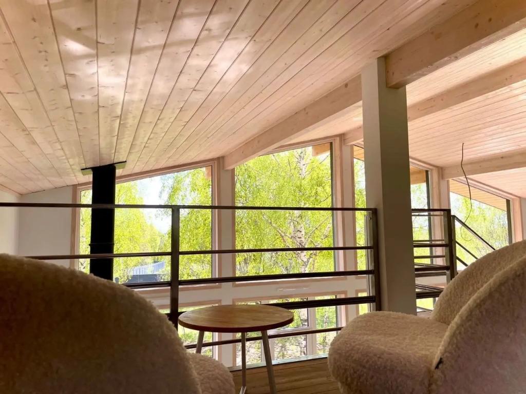 Dvukhetazhny S Patio Verandoy Guest House - главное фото