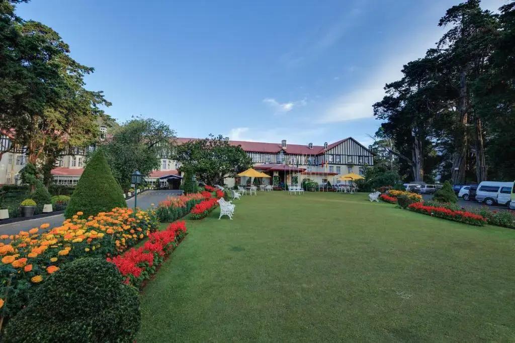 Отель Grand Hotel Nuwara Eliya - главное фото