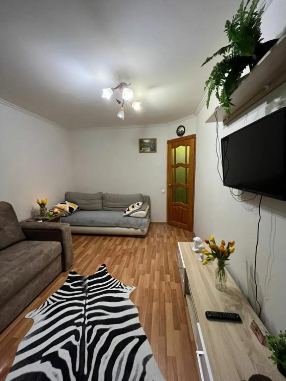 Апартаменты 2-комнатные в Центре Города на улице Ленина - главное фото