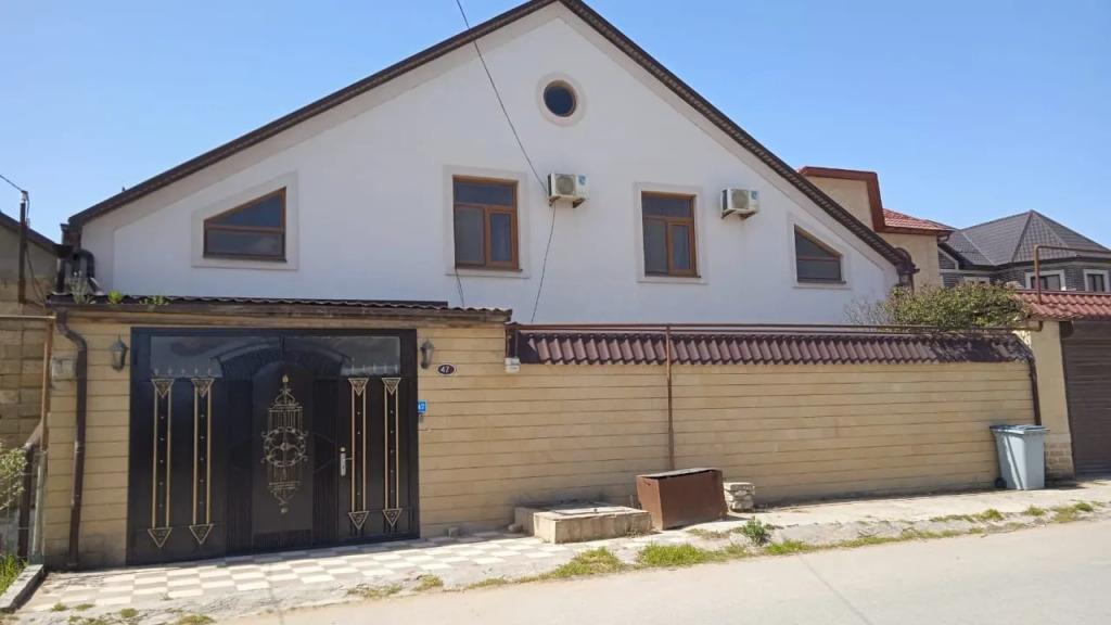 Частный Дом у Моря с 5 Спальными Комнатами на 15 Человек - главное фото