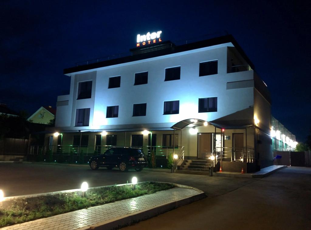 Отель Inter - главное фото