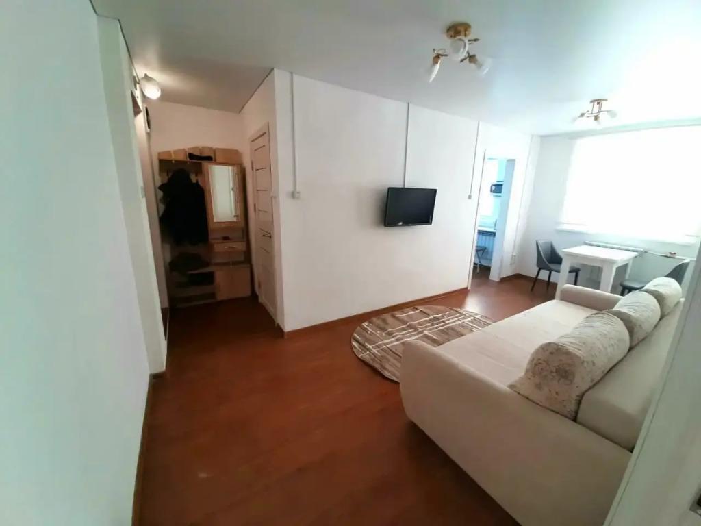 Апартаменты Пр. Карла Маркса д. 13 - главное фото