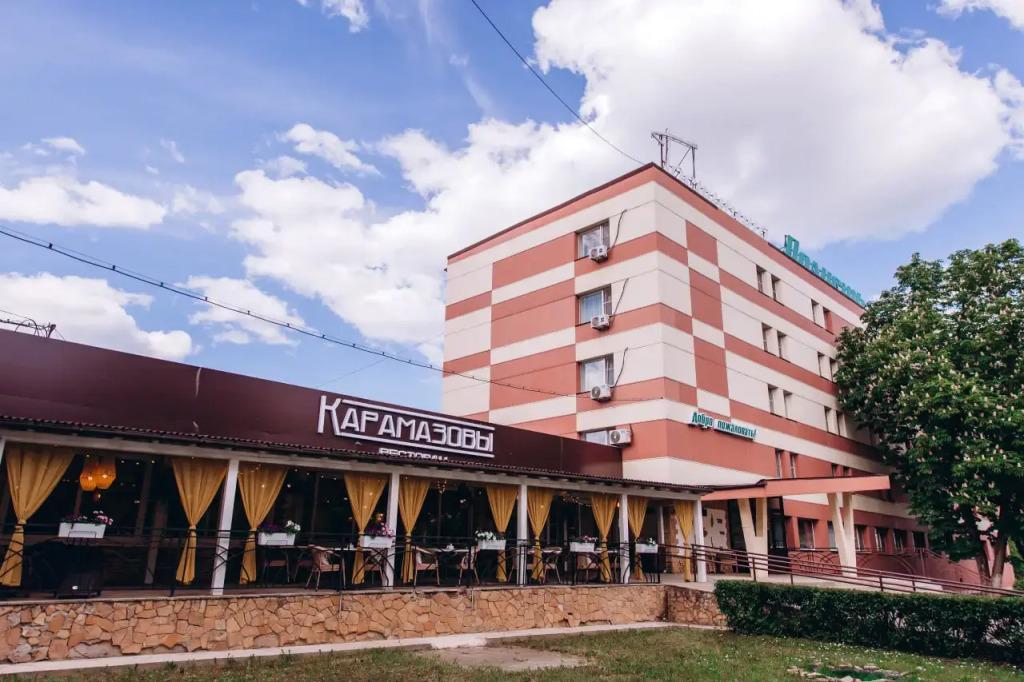 Отель Полисть - главное фото