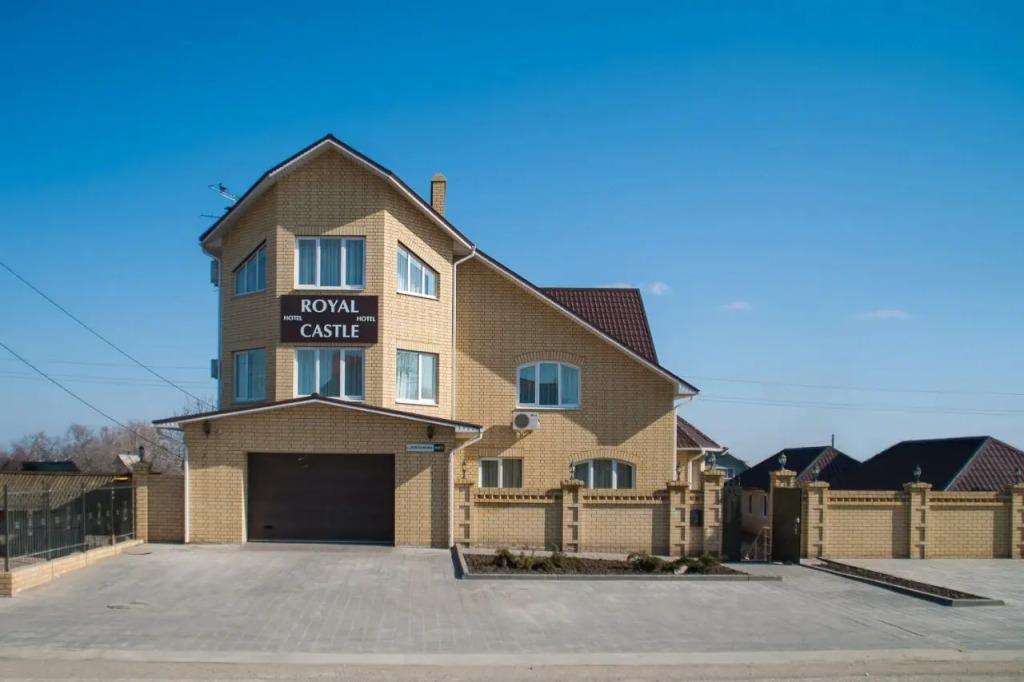 Отель Роял Кастл - главное фото