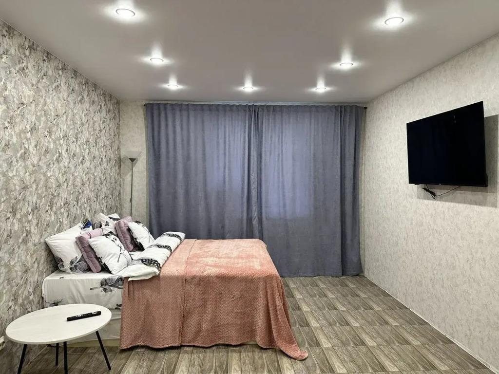 Квартира комфортная с дизайнерским ремонтом - главное фото