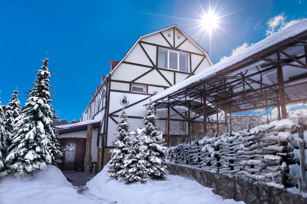 Отель Подворье - главное фото