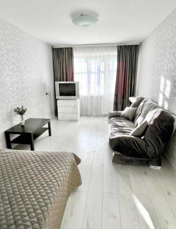 Квартира Уютная 1-к., 2 кровати - главное фото