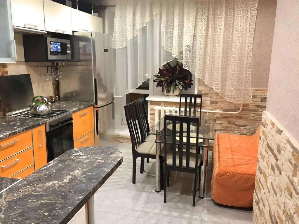 Квартира на 6 Этаже Хирурга Нечаева 16 - главное фото