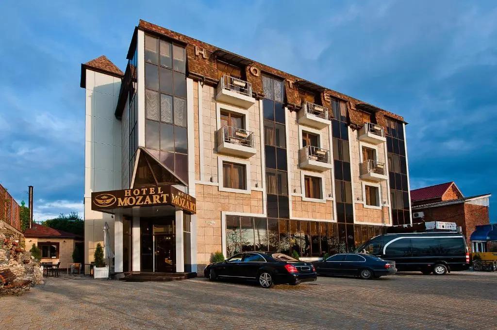Отель Моцарт - главное фото