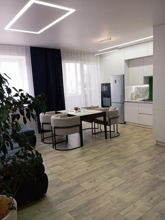 Квартира Уютная Большая - главное фото