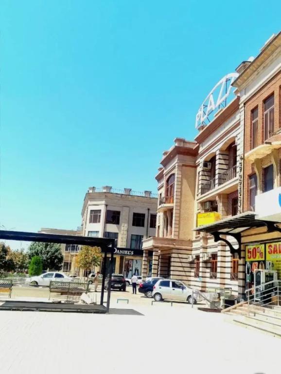 Отель Plaza2 - главное фото