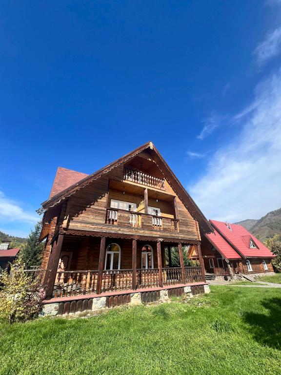 Частный дом усадьба Метасила - главное фото