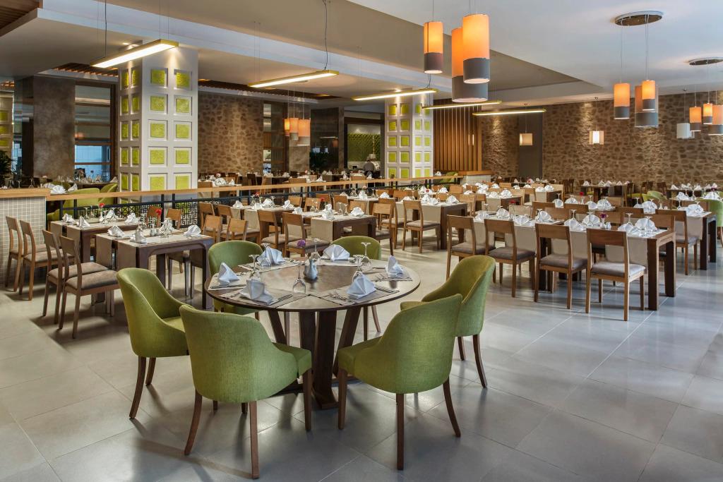 Aska Lara Resort & Spa Hotel - главное фото