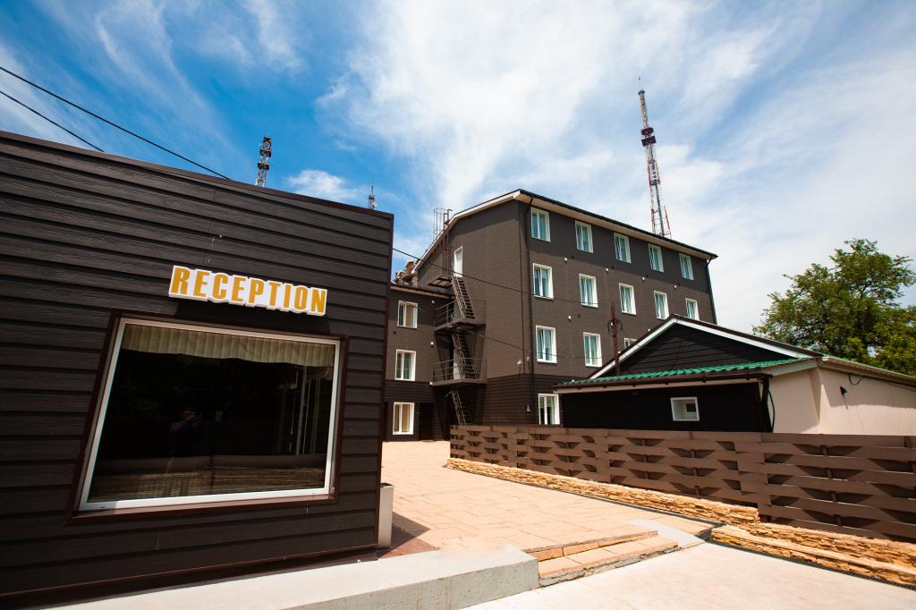 Отель Eagle House Inn - главное фото