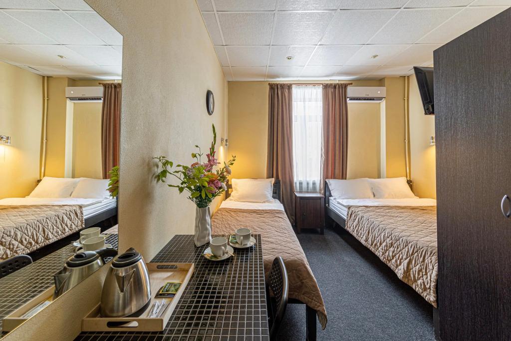 Мини-отель Подъезд №2 - главное фото