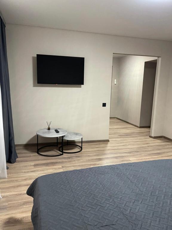 Апартаменты Новая стильная трешка на 8 мест - главное фото