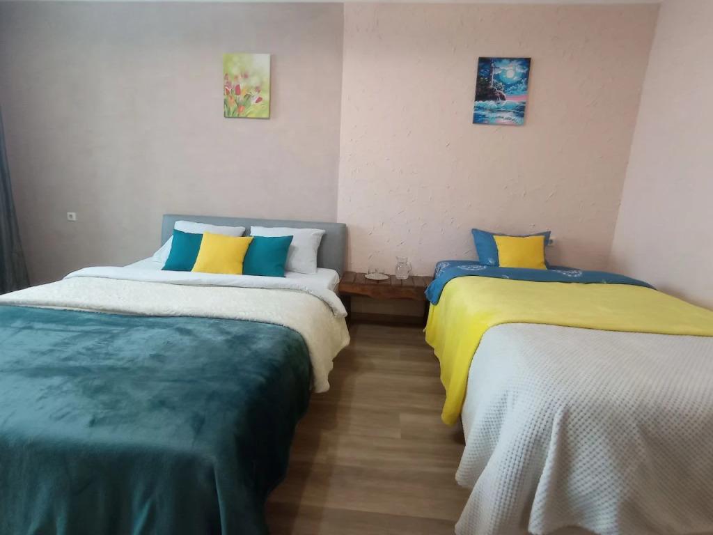 Квартира Live-In-Comfort на Творчества 3 - главное фото