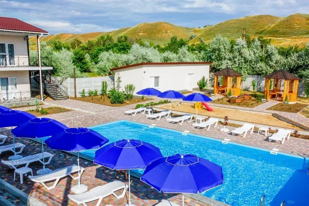 Мини-отель Империал Новоотрадное Керчь - главное фото