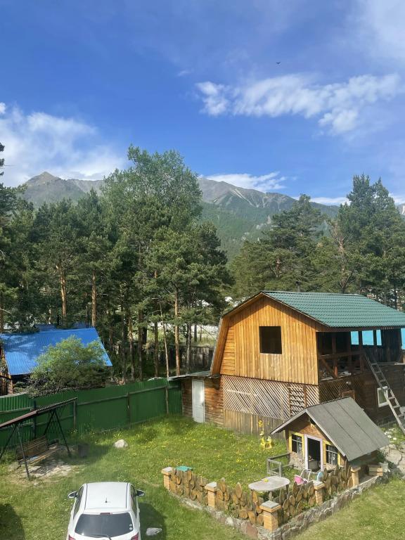 Gostevoy Dom Guesthouse On Veresova 17 - главное фото