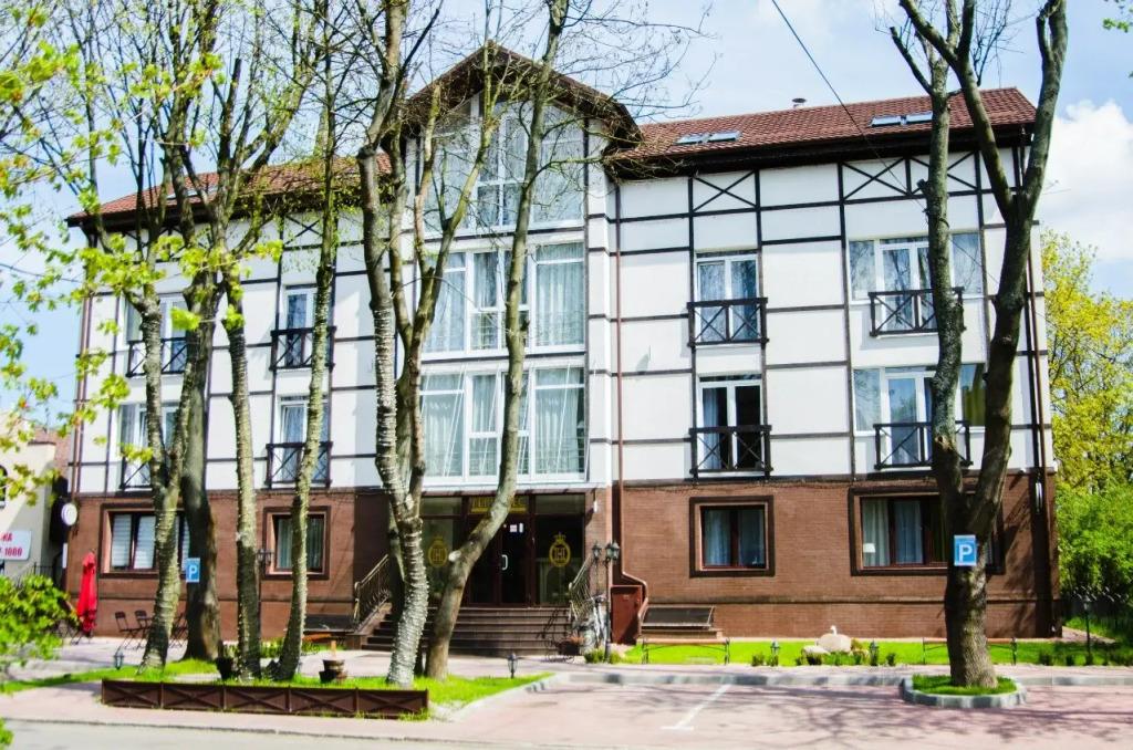 Отель Геркулес - главное фото