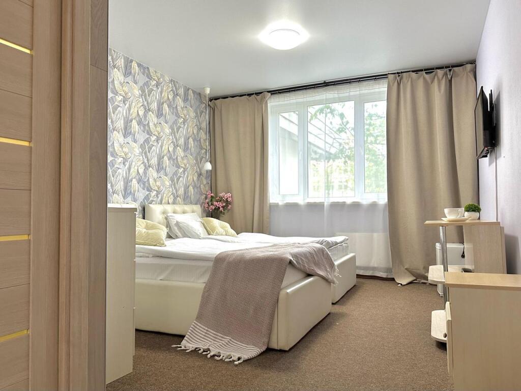 Отель Мелтон - главное фото