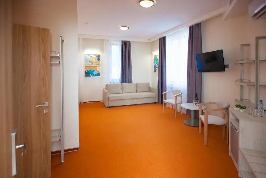 Отель Морамар - главное фото