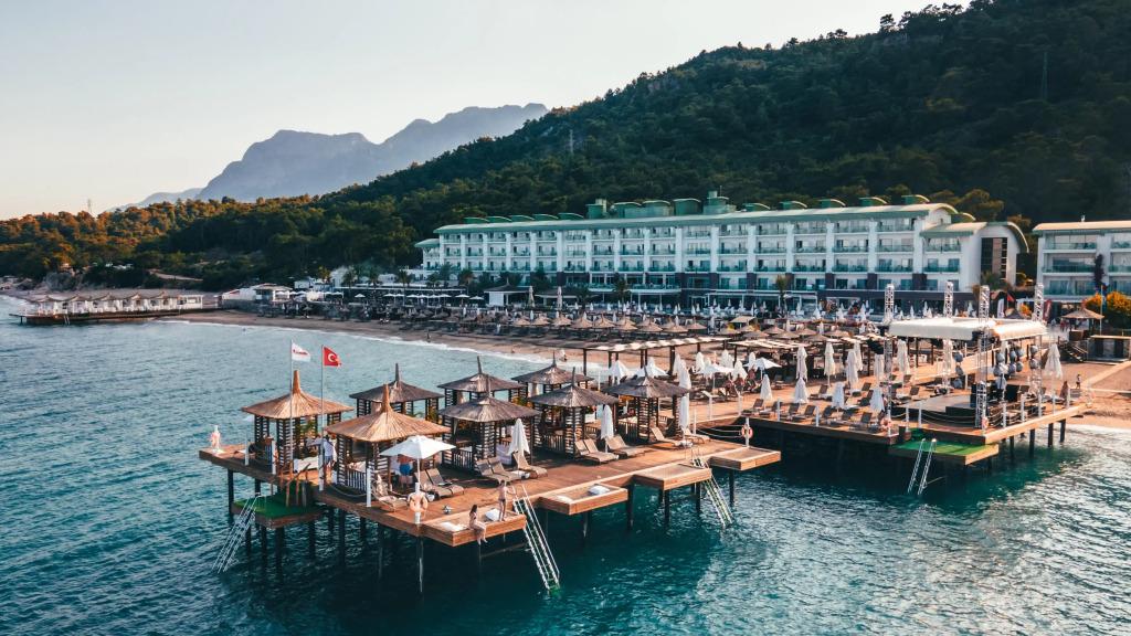 Отель Corendon Playa Kemer - главное фото