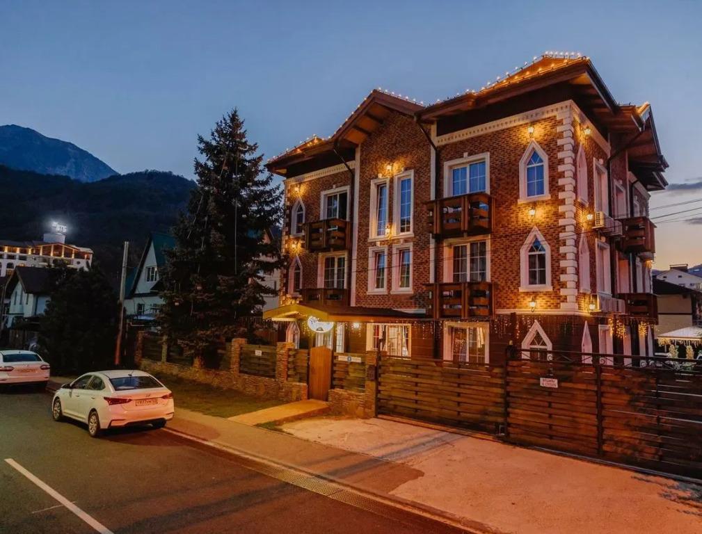 Отель Усадьба - главное фото