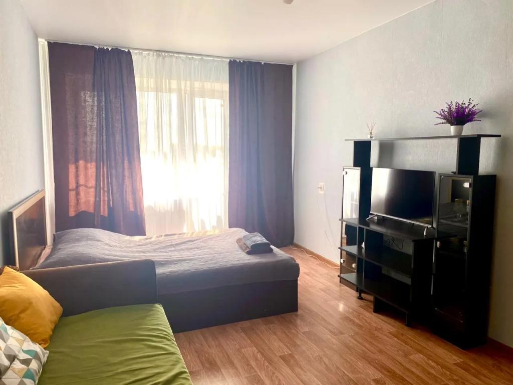 Квартира Приятная на Ворошилова 134 - главное фото